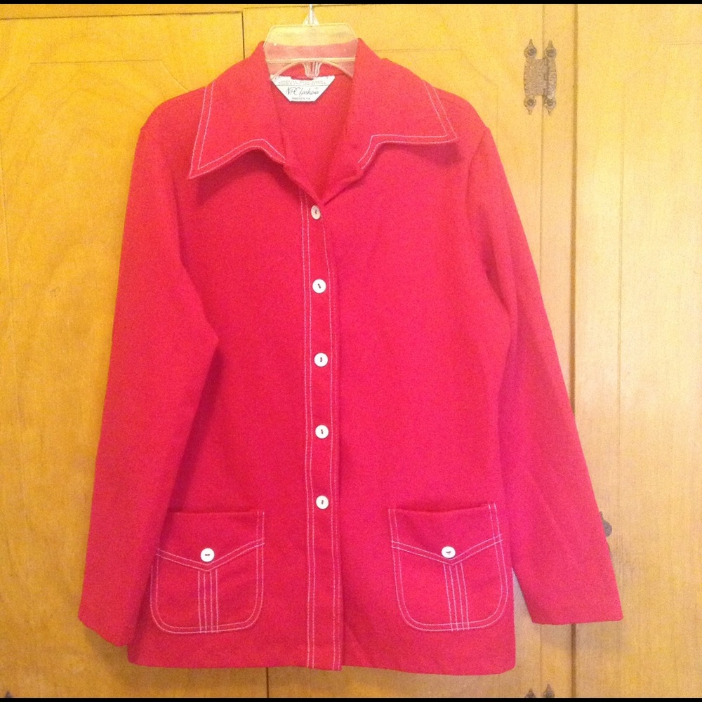 GROOVY RED Butterfly Collar Jacket, 1970's , White Needlepoint T